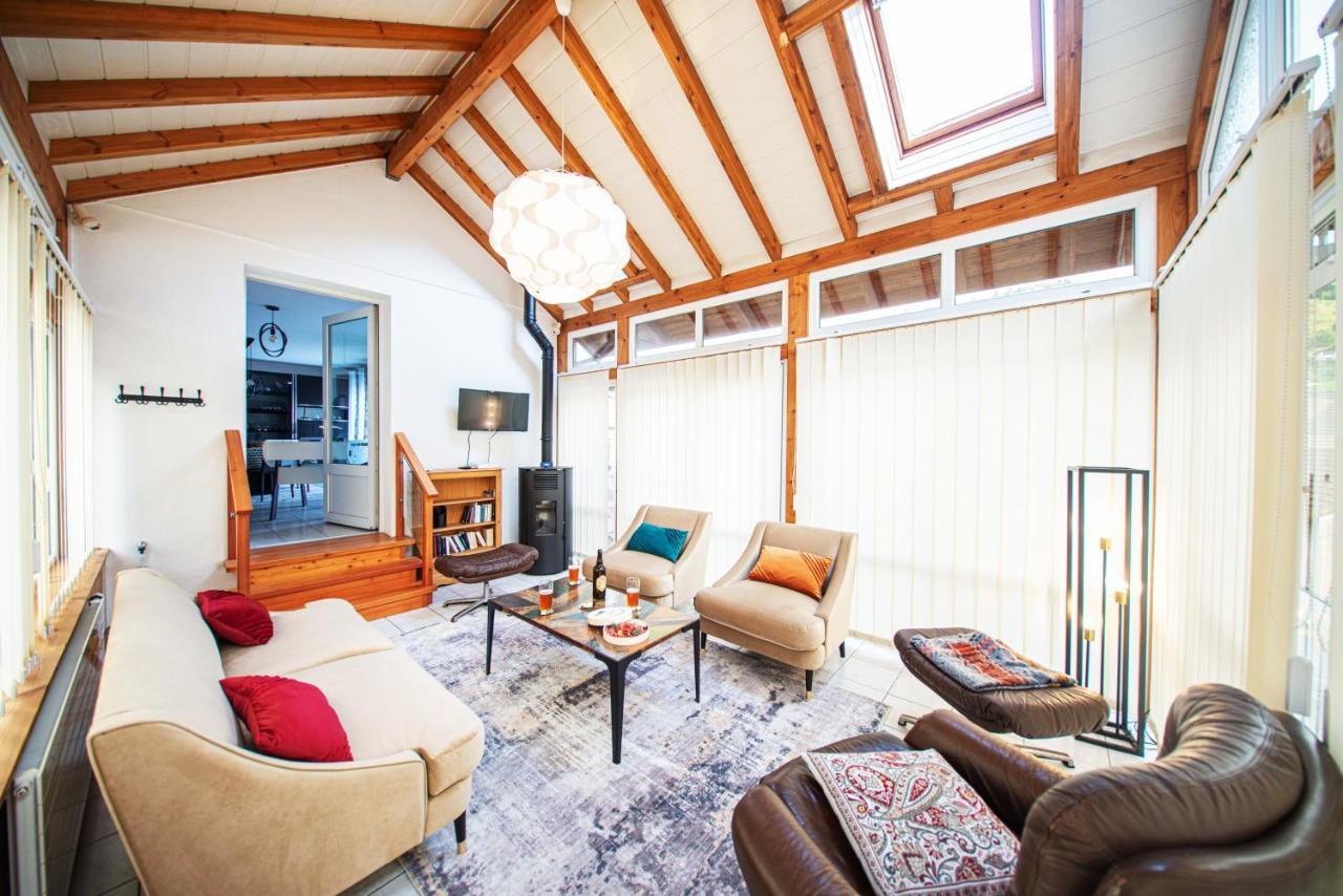La Coquette ! Maison Au Coeur De La Bresse Avec Veranda Barbecue Garage Baby-Foot Et Barre De Son Zewnętrze zdjęcie